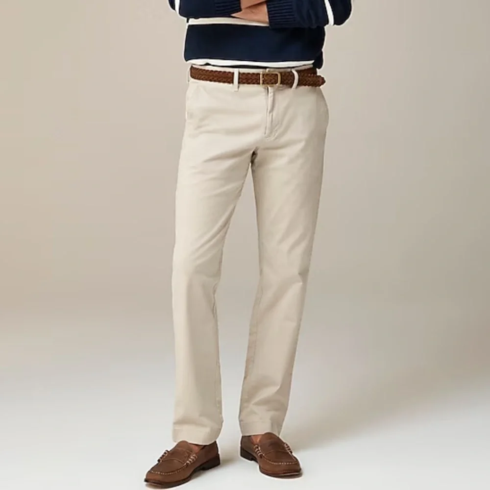 J crew weathered chino 770™ Straight-fit stretch chino pant